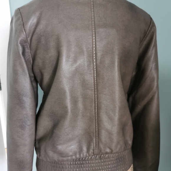 X dye Jacket - Picture 2 of 9